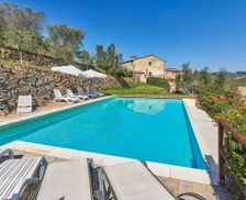 Italy SI Radda in Chianti vacation rental compare prices direct by owner 11390218