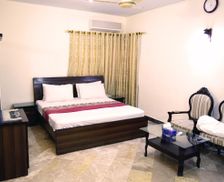 Pakistan Sindh Karachi vacation rental compare prices direct by owner 8966753