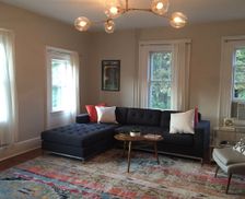 United States New York Saugerties vacation rental compare prices direct by owner 11403230