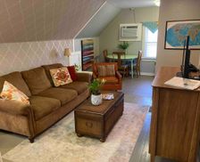 United States Kansas Hesston vacation rental compare prices direct by owner 1354617