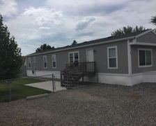 United States Wyoming Riverton vacation rental compare prices direct by owner 1373558