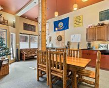 United States Idaho Mullan vacation rental compare prices direct by owner 29996137