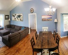 United States Virginia Staunton vacation rental compare prices direct by owner 2715489