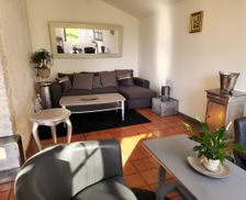 France Normandie Bazoches-au-Houlme vacation rental compare prices direct by owner 29221057