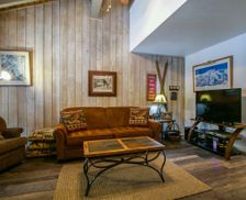 United States California Mammoth Lakes vacation rental compare prices direct by owner 19498290