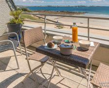 France Bretagne Larmor-Plage vacation rental compare prices direct by owner 13053073