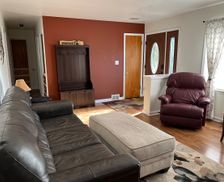 United States Michigan Lansing vacation rental compare prices direct by owner 24066909