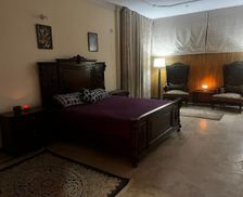 Pakistan Khyber Pakhtunkhwa Neelay Pare vacation rental compare prices direct by owner 25692339