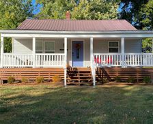 United States Kentucky Williamstown vacation rental compare prices direct by owner 11449208