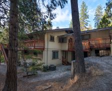 United States California Oakhurst vacation rental compare prices direct by owner 127845