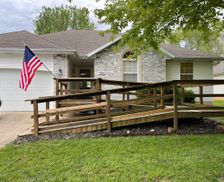 United States Missouri Ozark vacation rental compare prices direct by owner 2601287