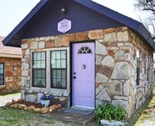 United States Oklahoma Medicine Park vacation rental compare prices direct by owner 1122502