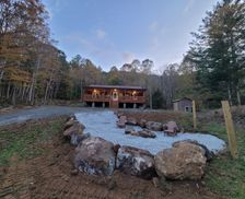 United States North Carolina Bakersville vacation rental compare prices direct by owner 27859107
