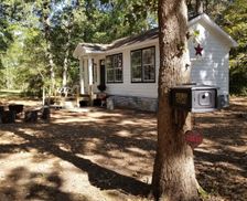 United States Texas Montgomery vacation rental compare prices direct by owner 24247158