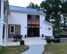 United States Maryland New Windsor vacation rental compare prices direct by owner 800331