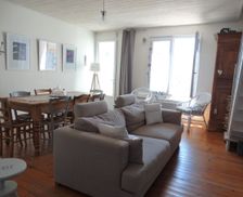 France Pays de la Loire Saint-Gilles-Croix-de-Vie vacation rental compare prices direct by owner 6409487