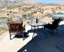 United States California Tehachapi vacation rental compare prices direct by owner 827434