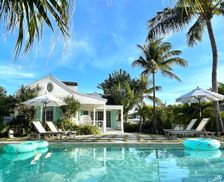 Bahamas Harbour Island Dunmore Town vacation rental compare prices direct by owner 4491539