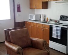 United States Wyoming Pinedale vacation rental compare prices direct by owner 2507443