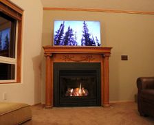 United States Montana Hungry Horse vacation rental compare prices direct by owner 11396923