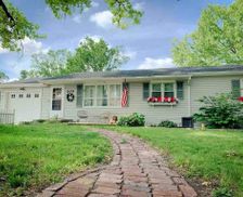 United States Missouri Columbia vacation rental compare prices direct by owner 390024