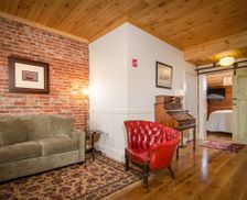 United States New York Owego vacation rental compare prices direct by owner 2121984