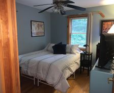 United States Vermont Vershire vacation rental compare prices direct by owner 2400838