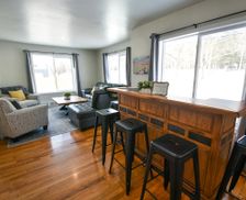 United States Wisconsin Green Bay vacation rental compare prices direct by owner 823283