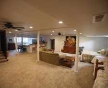 United States Kansas Emporia vacation rental compare prices direct by owner 386299