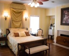 United States Texas Bryan vacation rental compare prices direct by owner 502893
