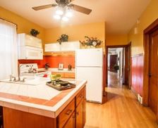 United States Illinois Berwyn vacation rental compare prices direct by owner 1172418