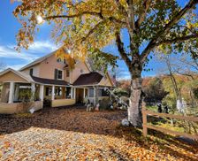 United States New York Wallkill vacation rental compare prices direct by owner 10561286