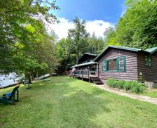 United States New York Saranac Lake vacation rental compare prices direct by owner 4874935