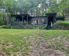 United States North Carolina Cedar Mountain vacation rental compare prices direct by owner 1164511
