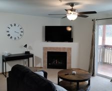 United States Iowa Davenport vacation rental compare prices direct by owner 25505491