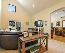 United States California Oak Park vacation rental compare prices direct by owner 902043