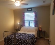 United States Missouri Joplin vacation rental compare prices direct by owner 1358931