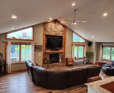 United States Michigan Birch Run vacation rental compare prices direct by owner 29709963