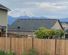 United States Washington Enumclaw vacation rental compare prices direct by owner 9728298