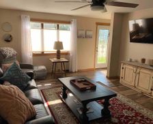 United States Wisconsin Two Rivers vacation rental compare prices direct by owner 33209090