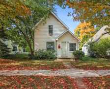 United States Michigan Traverse City vacation rental compare prices direct by owner 2340202