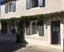 France Occitanie Aigues-Mortes vacation rental compare prices direct by owner 11986943