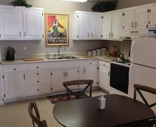 United States Montana Corvallis vacation rental compare prices direct by owner 2741341