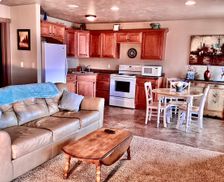 United States Utah Torrey vacation rental compare prices direct by owner 26597523