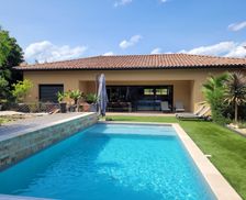 France Auvergne-Rhône-Alpes Ucel vacation rental compare prices direct by owner 8274985