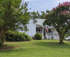 United States North Carolina Yanceyville vacation rental compare prices direct by owner 1380266