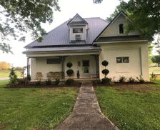 United States Tennessee Sparta vacation rental compare prices direct by owner 284142