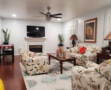 United States Virginia Manassas Park vacation rental compare prices direct by owner 36100172