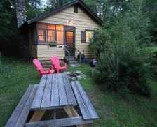 United States New York Johnsburg vacation rental compare prices direct by owner 746415