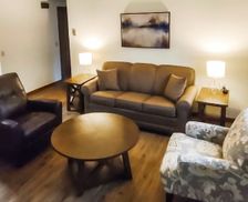 United States New York Massena vacation rental compare prices direct by owner 4784552
